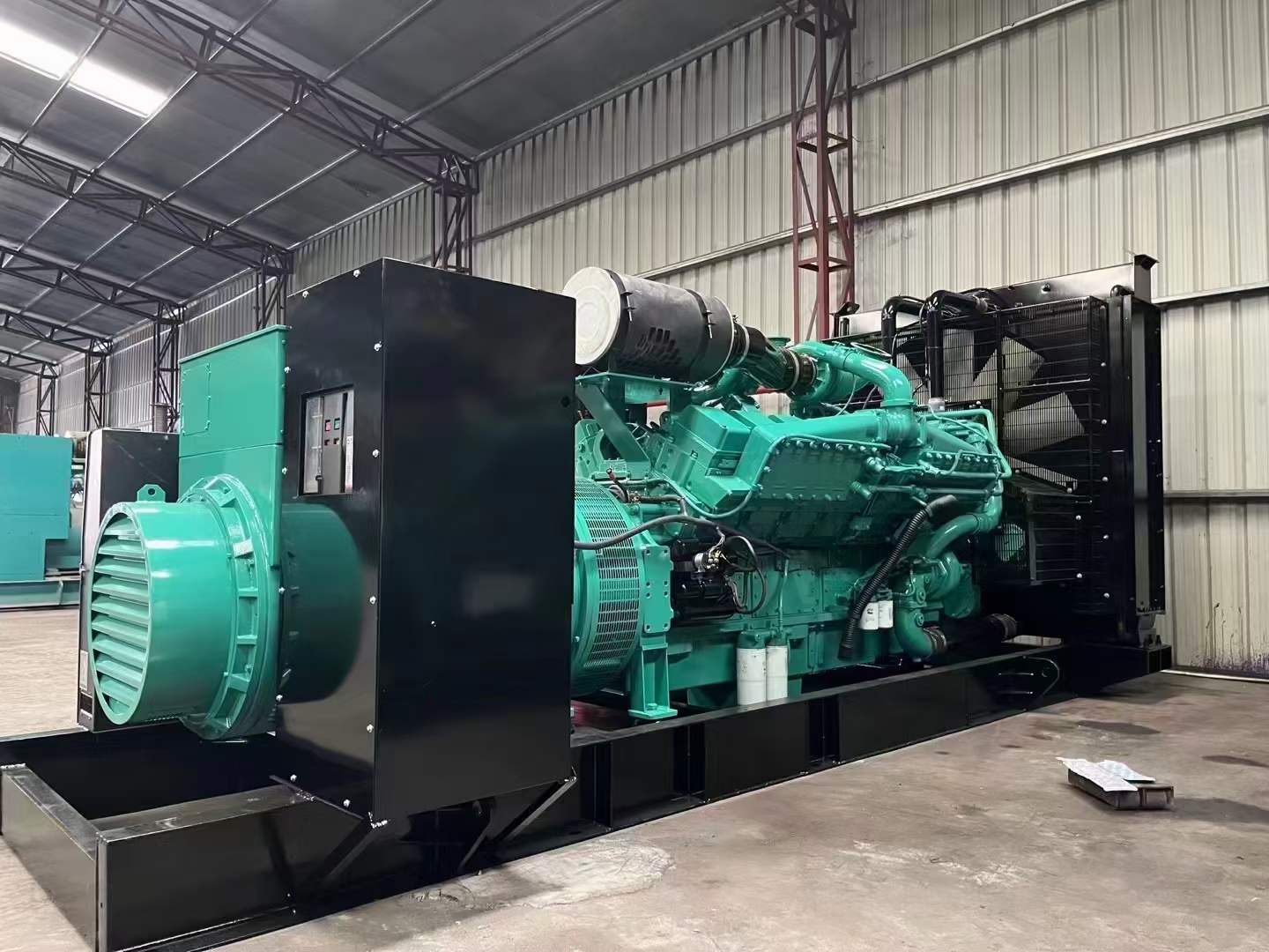 扶风如何降低 800kW 柴油发电机输出电流的波动？
